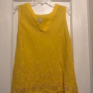 Yellow tank with crochet detail
